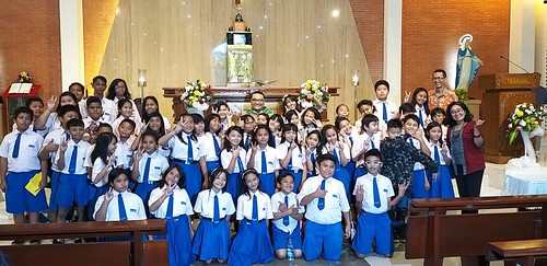 Pelayanan Koor di Gereja Fransiskus Xaverius