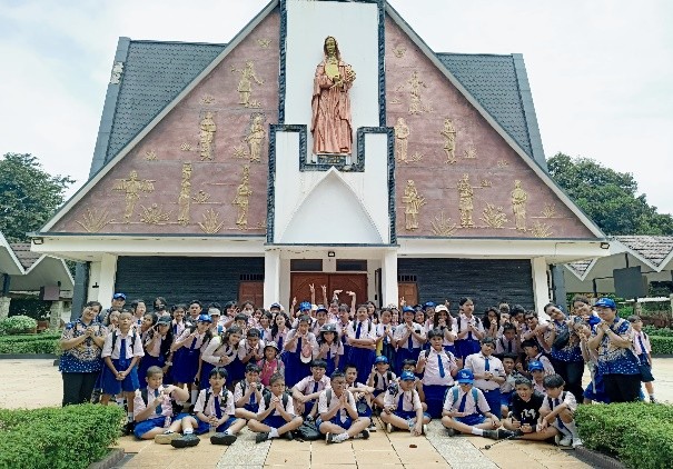 KEGIATAN STUDI LAPANGAN SD STRADA SANTO PETRUS