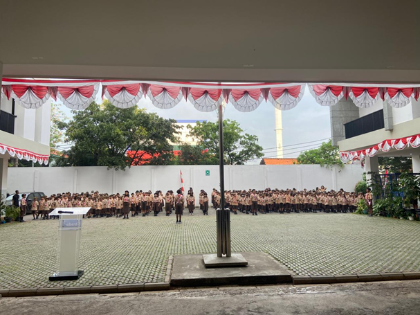 MEMPERINGATI HARI PRAMUKA KE-64